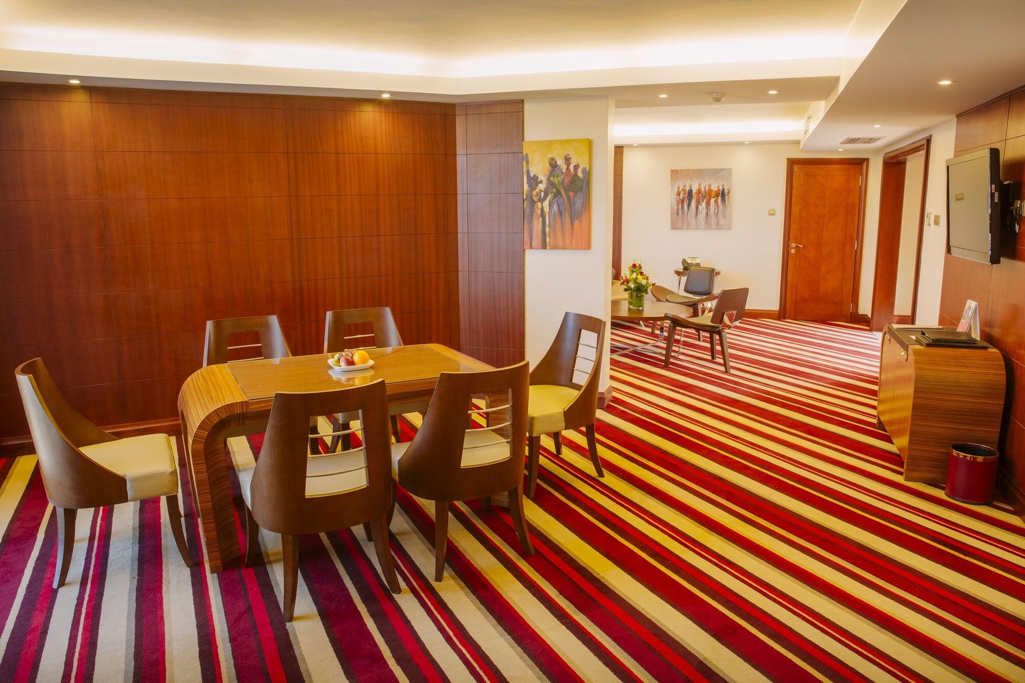 The Boma Nairobi Ξενοδοχείο Εξωτερικό φωτογραφία A suite at the hotel