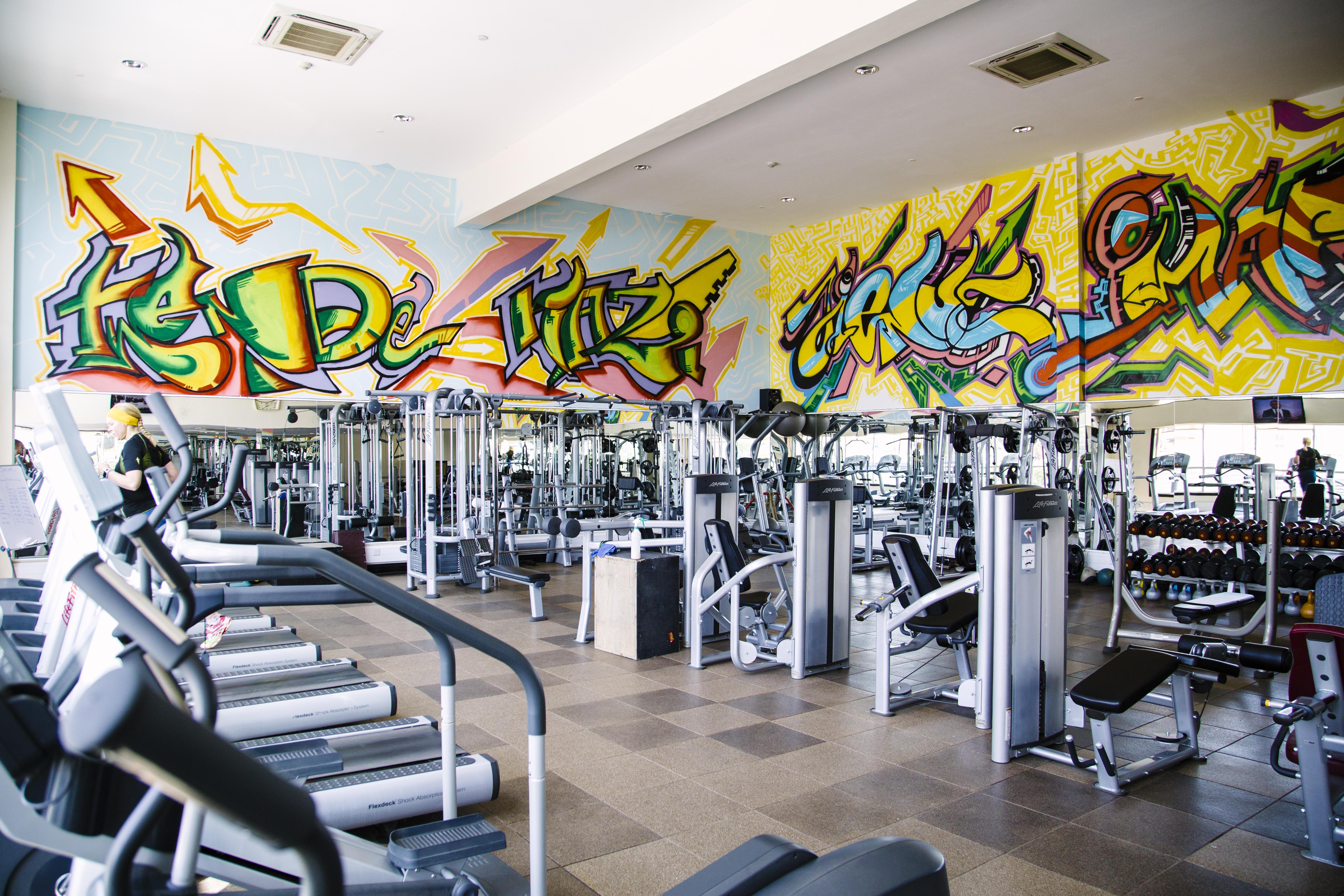 The Boma Nairobi Ξενοδοχείο Εξωτερικό φωτογραφία The gym at the Ritz-Carlton, Marina Beach, Chennai, India